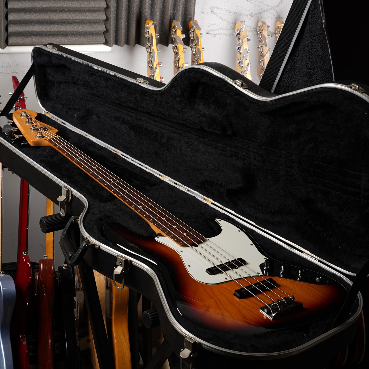 Fender American Standard Jazz Bass with Rosewood Fretboard 1998 3 Color Sunburst
