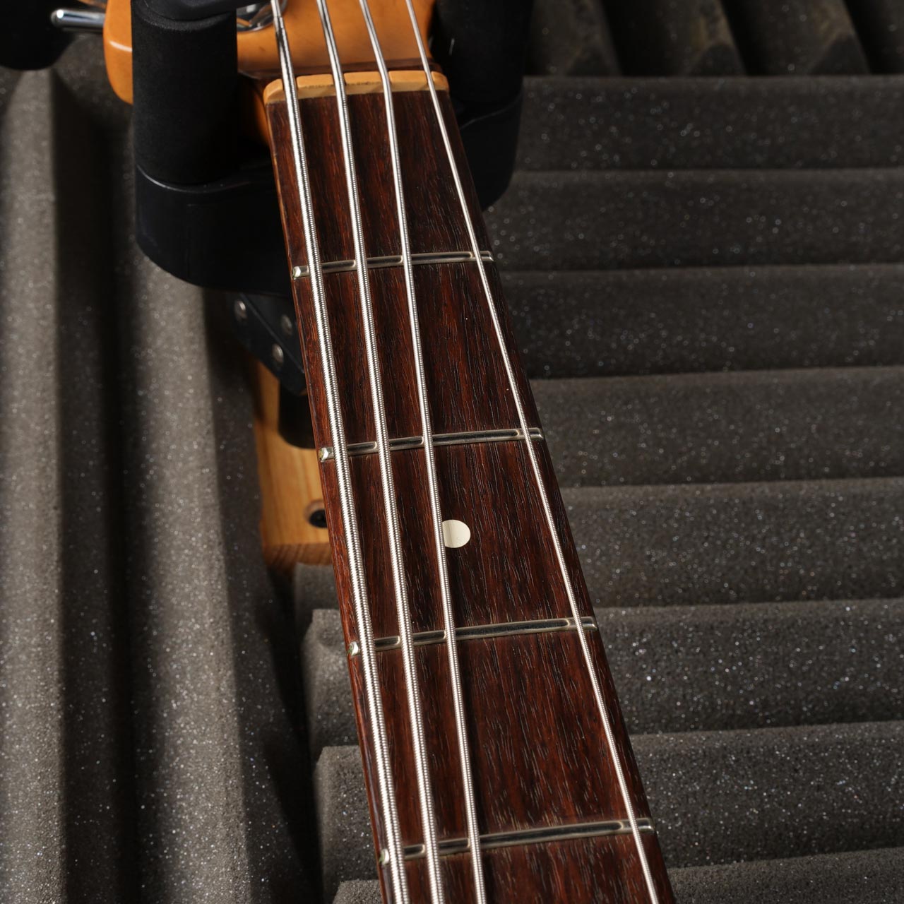 Fender American Standard Jazz Bass with Rosewood Fretboard 1998 3 Color Sunburst