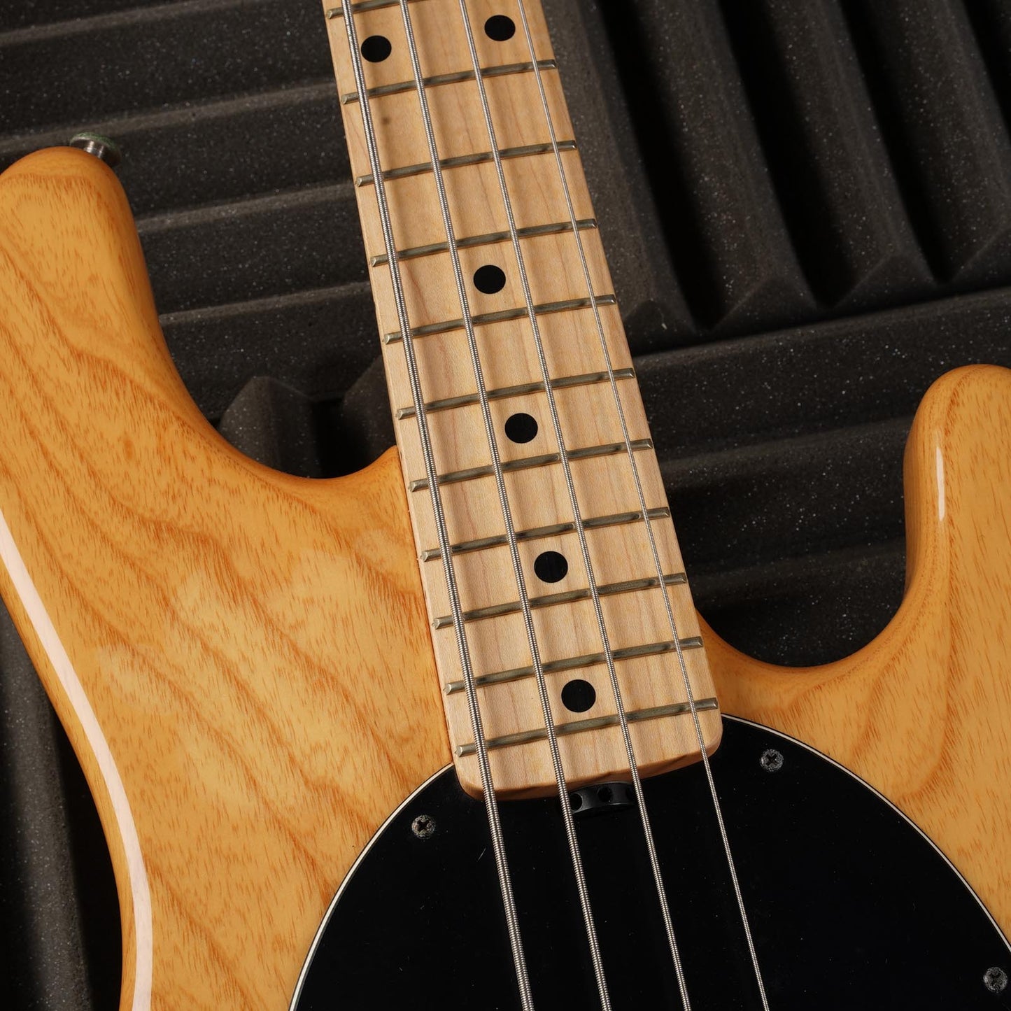 Ernie Ball Music Man StingRay 4 H 2000 - Natural Gloss