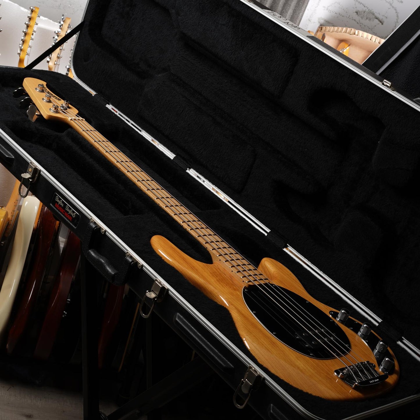 Ernie Ball Music Man StingRay 4 H 2008 - Natural Gloss