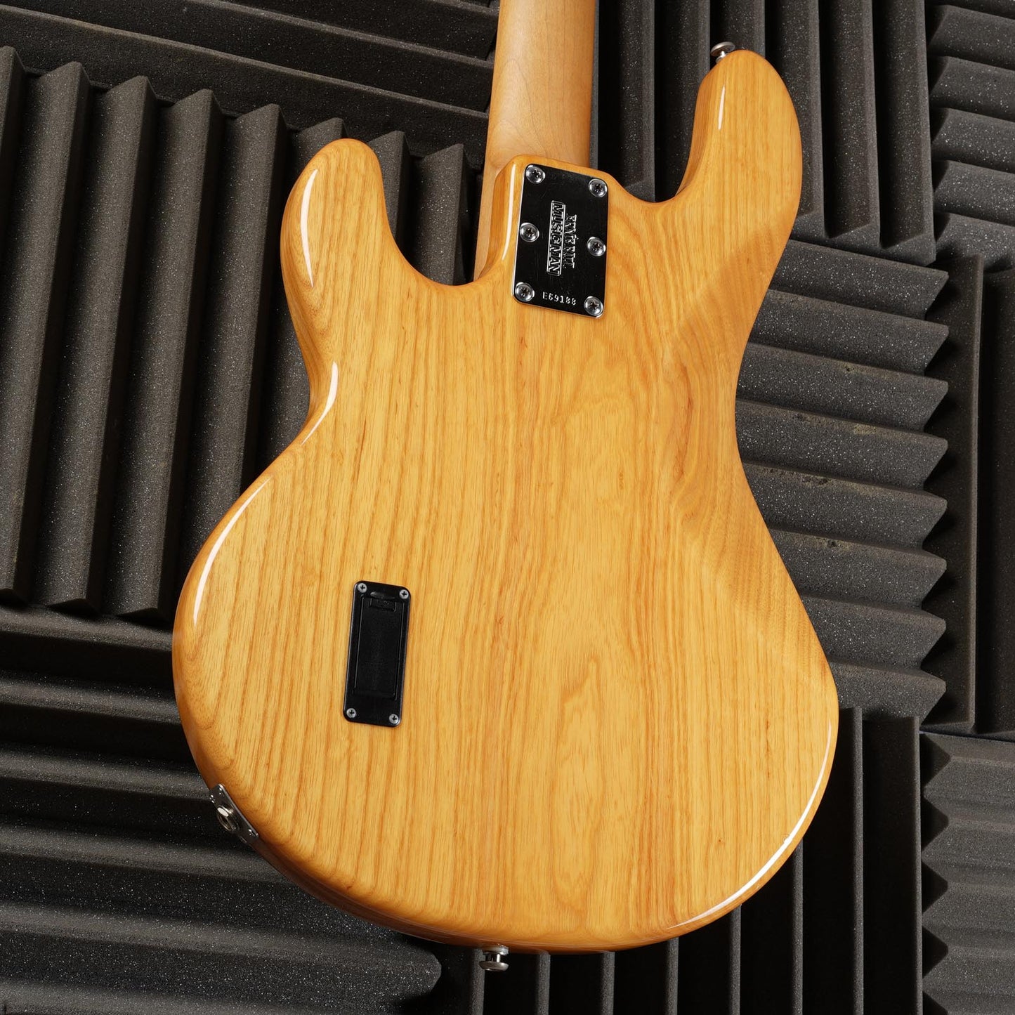 Ernie Ball Music Man StingRay 4 H 2008 - Natural Gloss