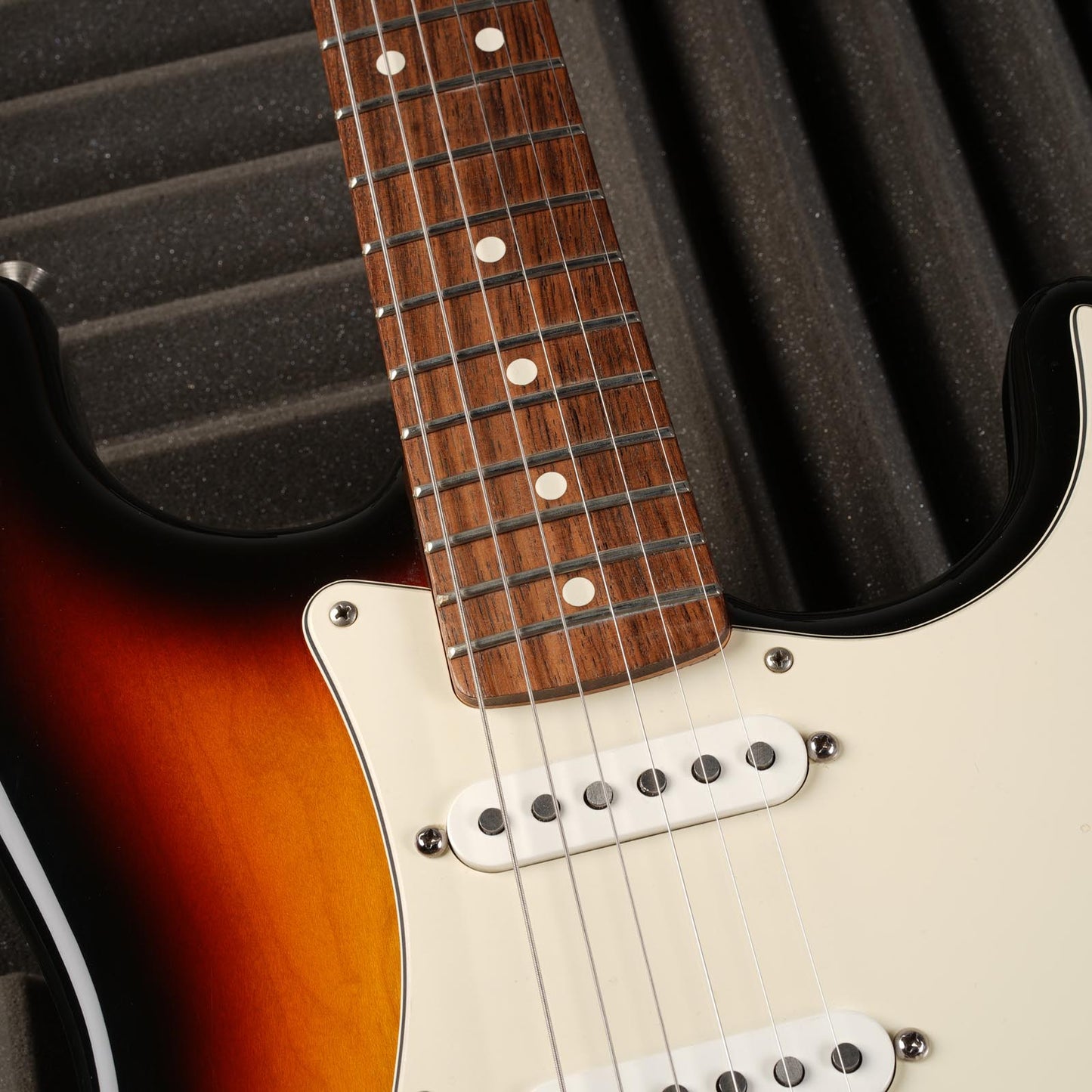 Fender Standard Stratocaster / American Standard Pickups 2007 - Brown Sunburst