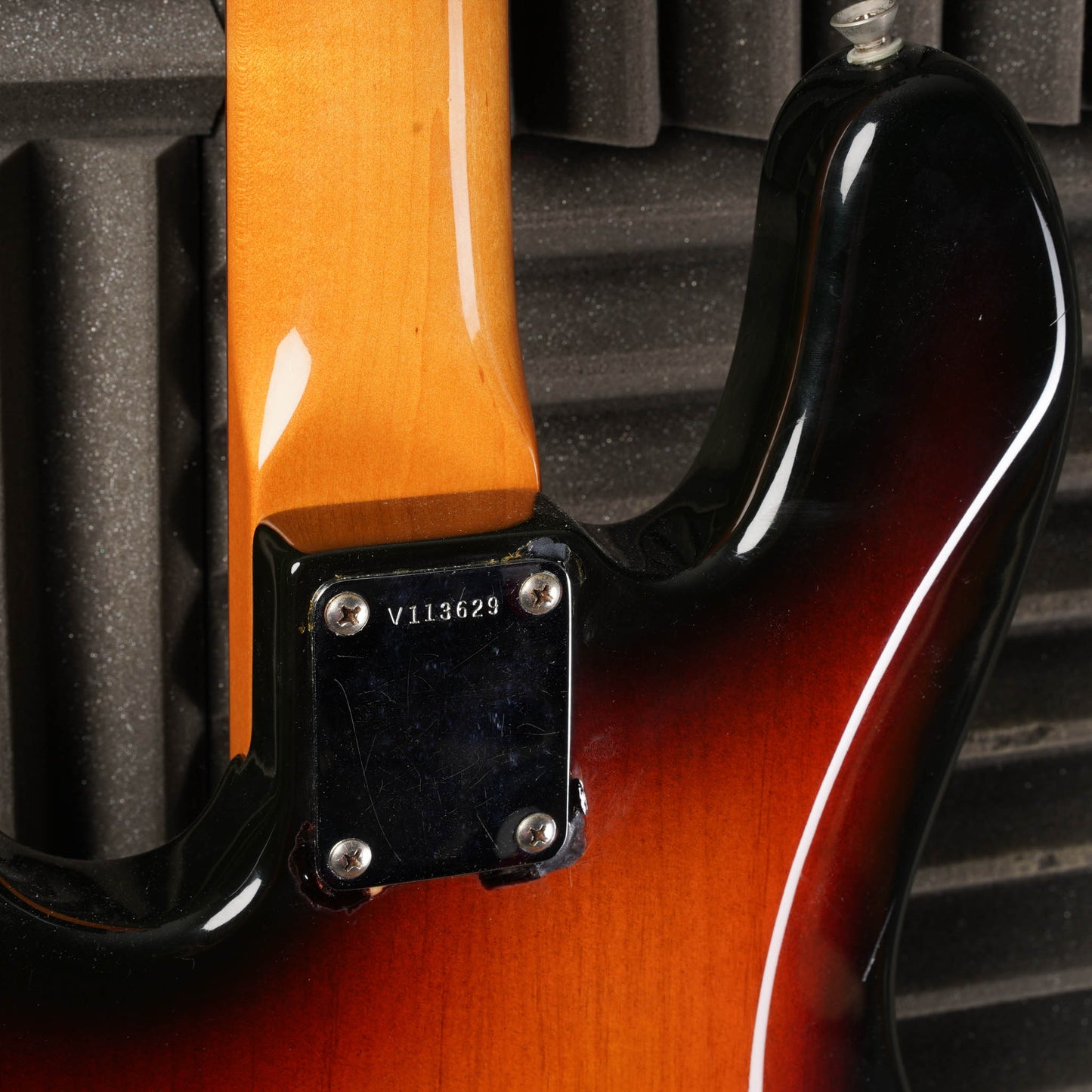 Fender American Vintage '62 Jazz Bass 1998 - 3-Color Sunburst