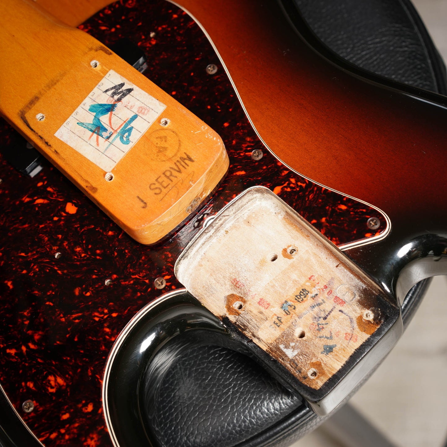 Fender American Vintage '62 Jazz Bass 1998 - 3-Color Sunburst