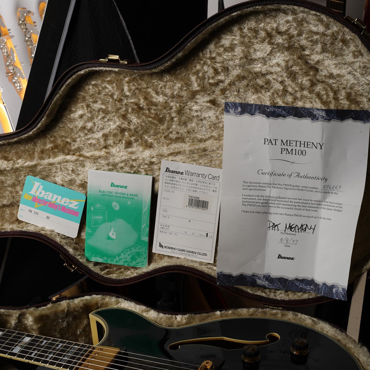 Ibanez PM100-BK Pat Metheny Signature 1997- Black