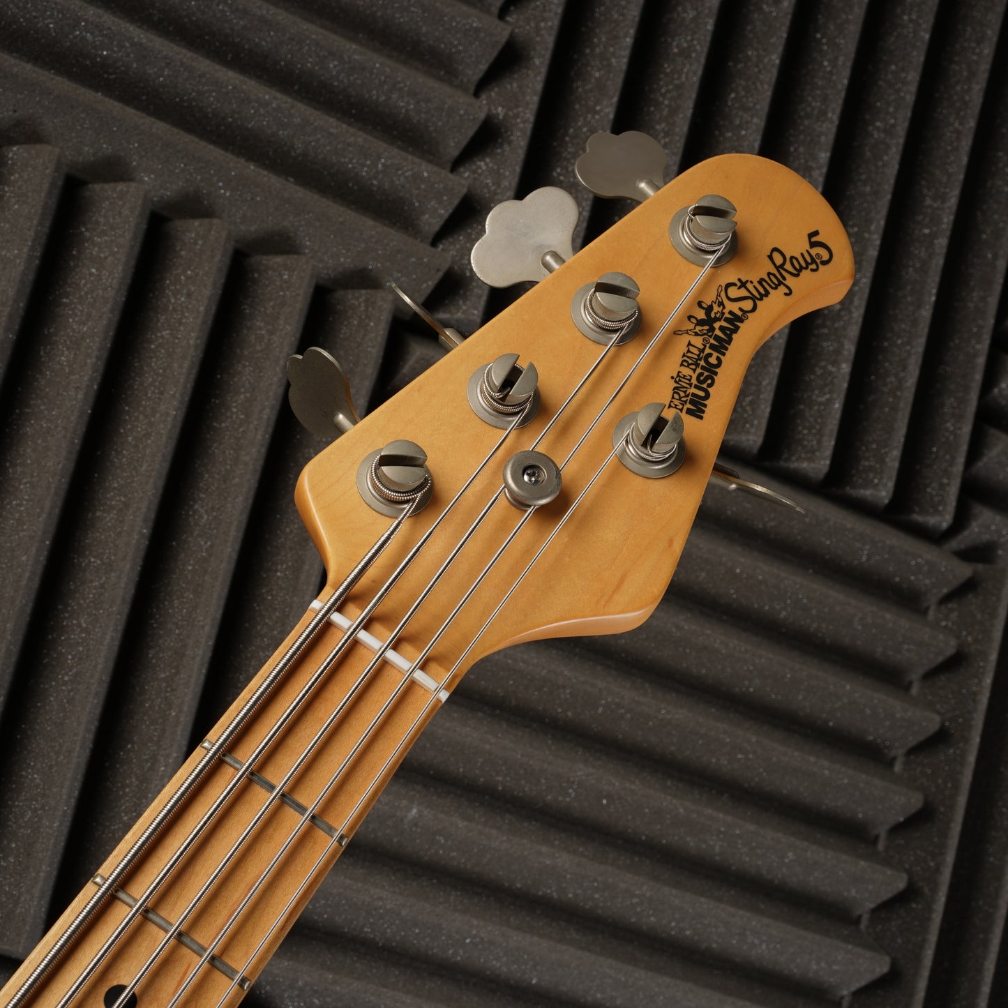 Ernie Ball Music Man StingRay 5 H with Maple Fretboard 2001 - Galaxy Black