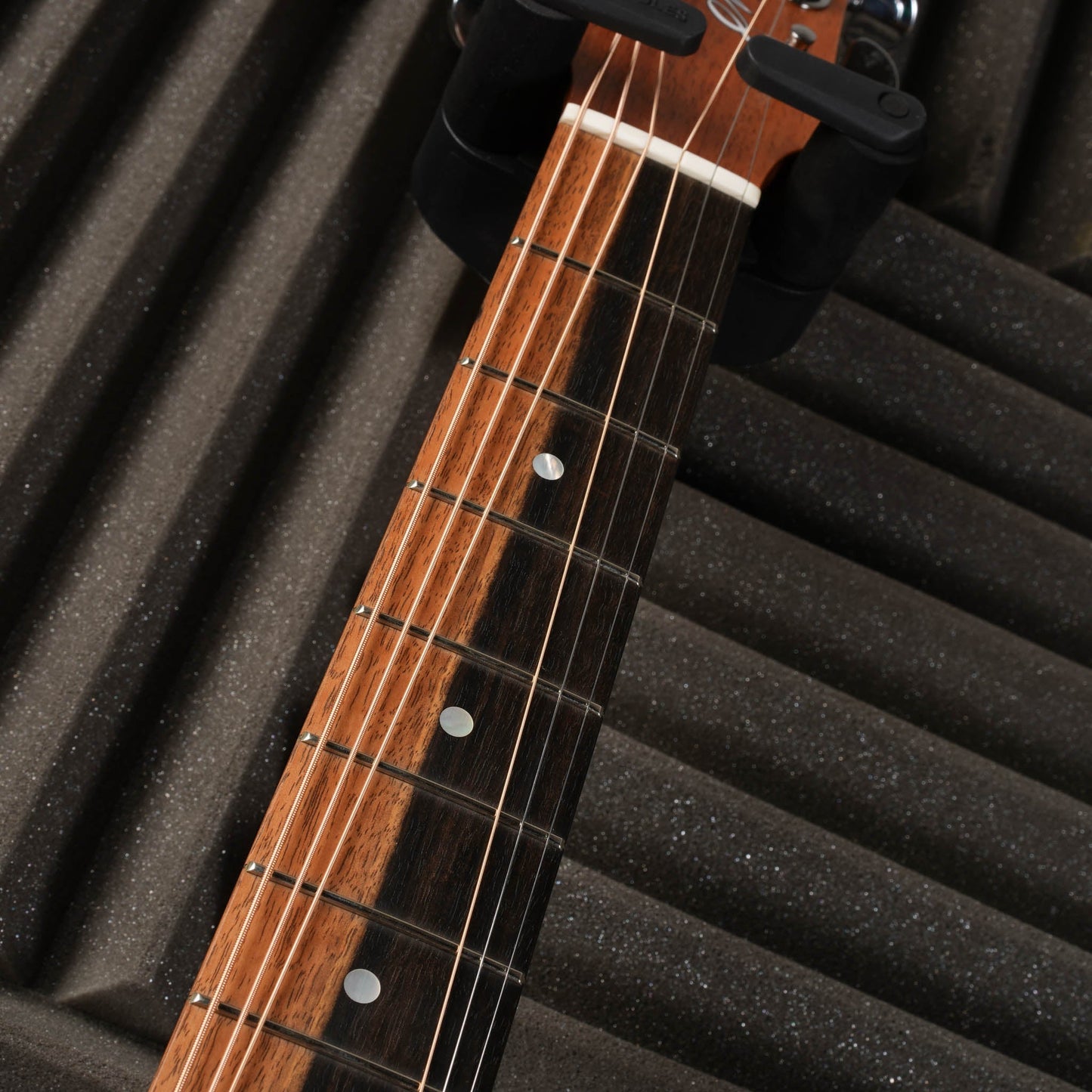 Maton SRS70C
