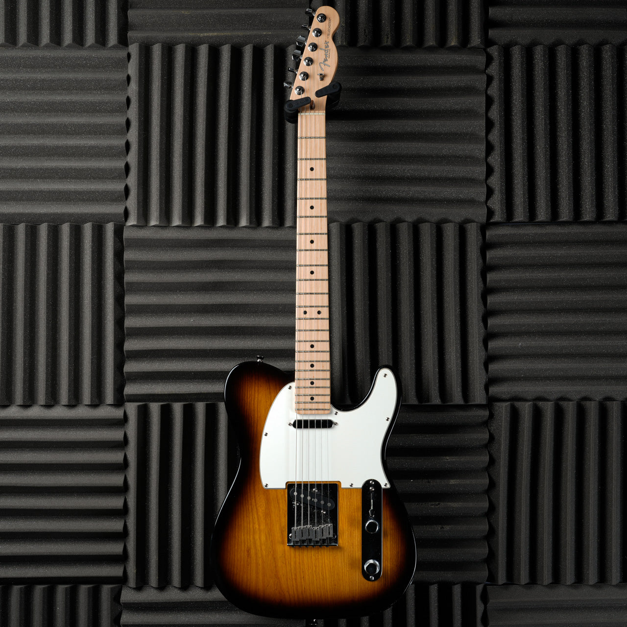 Fender American Series Ash Telecaster with Maple Fretboard 2007 - 2-Color Sunburst