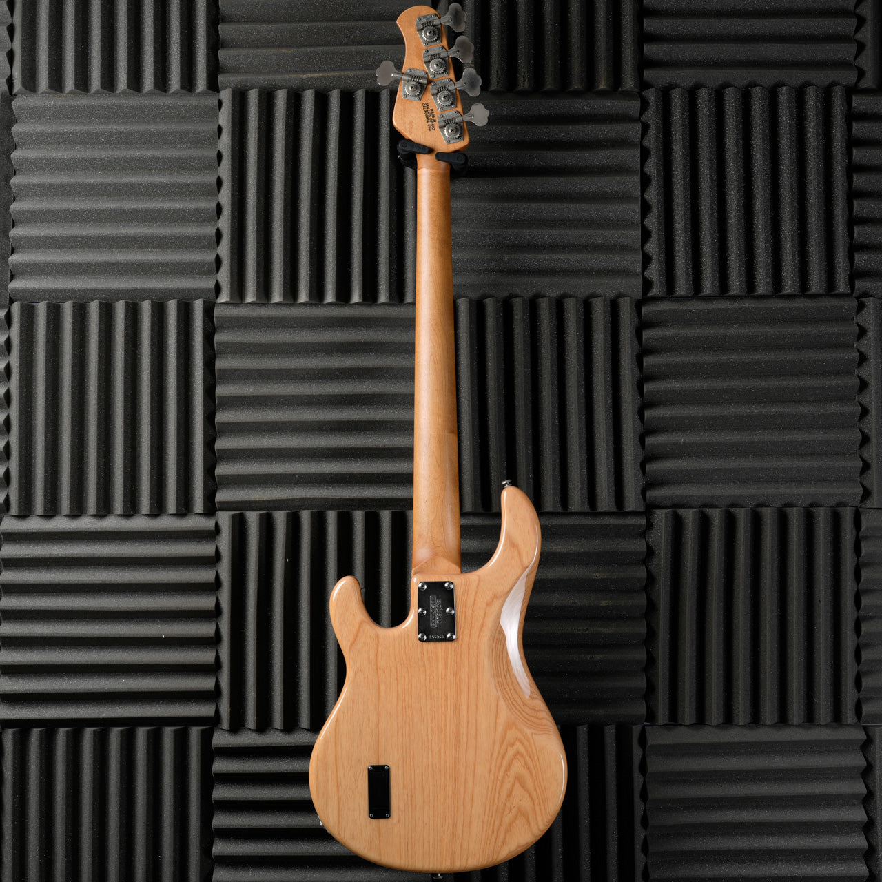 Ernie Ball Music Man StingRay 5 H with Maple Fretboard 1998 - Natural