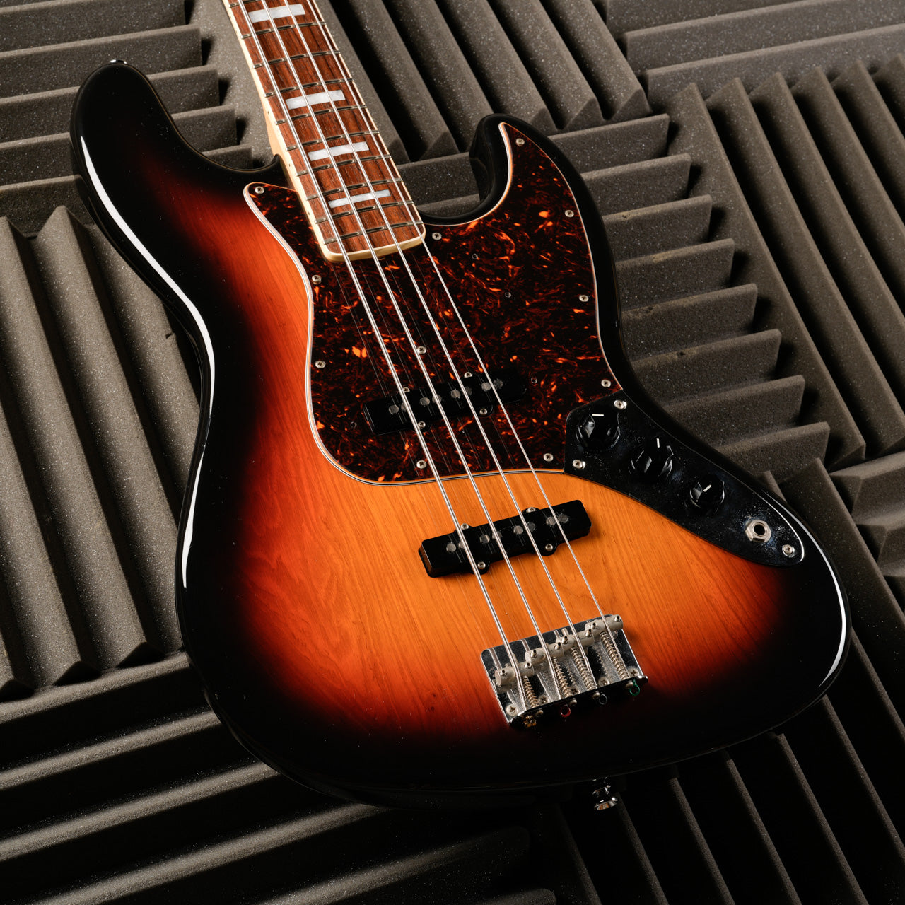 Fender JB-75 Jazz Bass Reissue CIJ - 1999/2002 - Sunburst