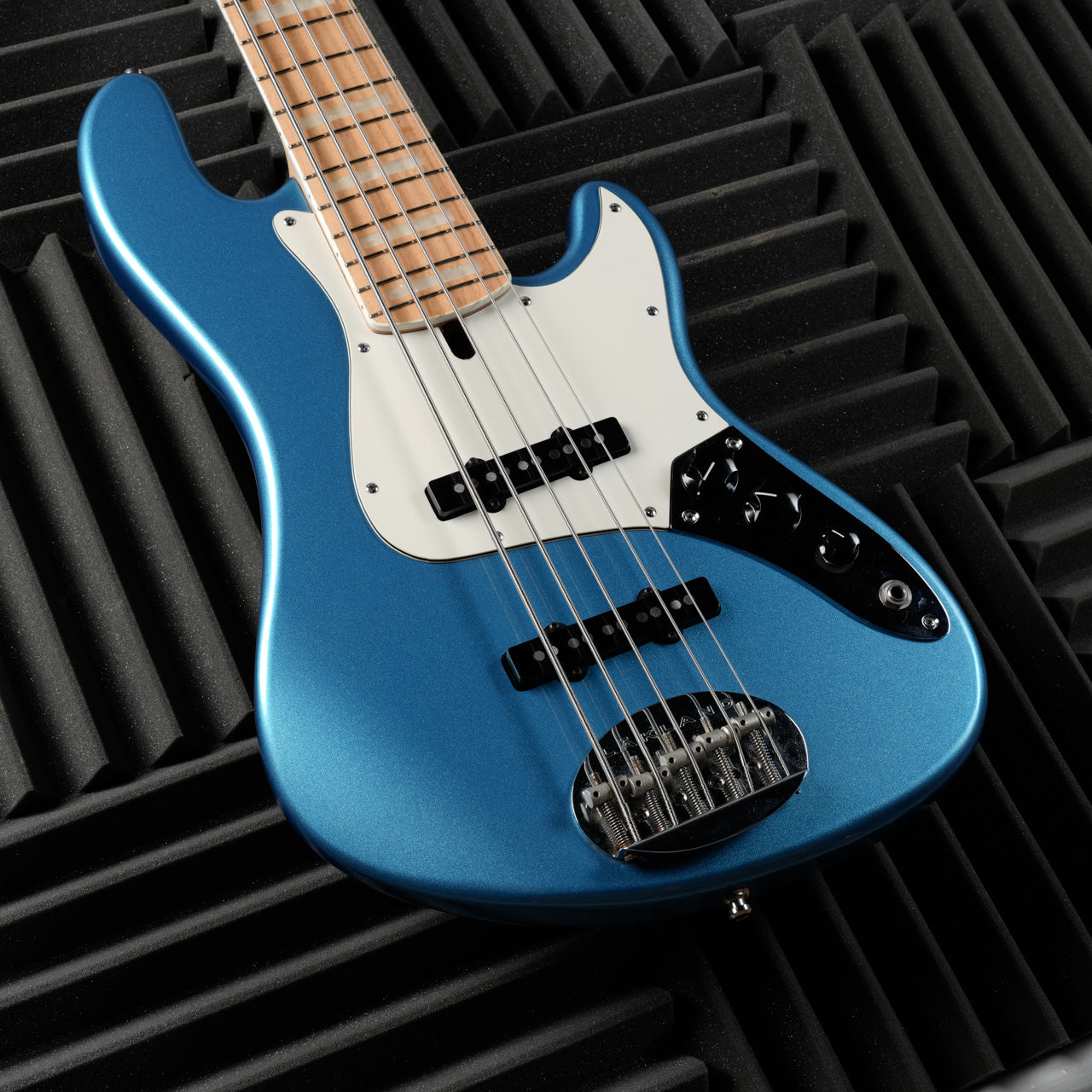 Lakland Skyline DJ-5 Darryl Jones Signature 5-String with Maple Fretboard 2008 - Lake Placid Blue