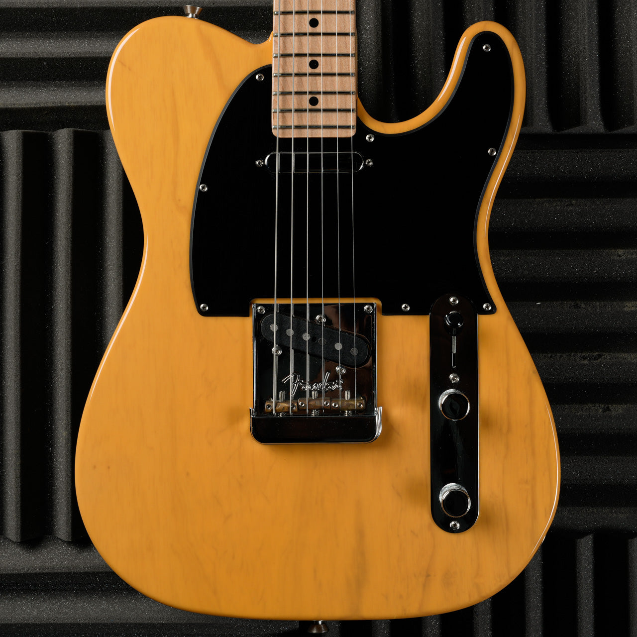Fender American Professional Telecaster with Maple Fretboard 2017 - 2019 - Natural