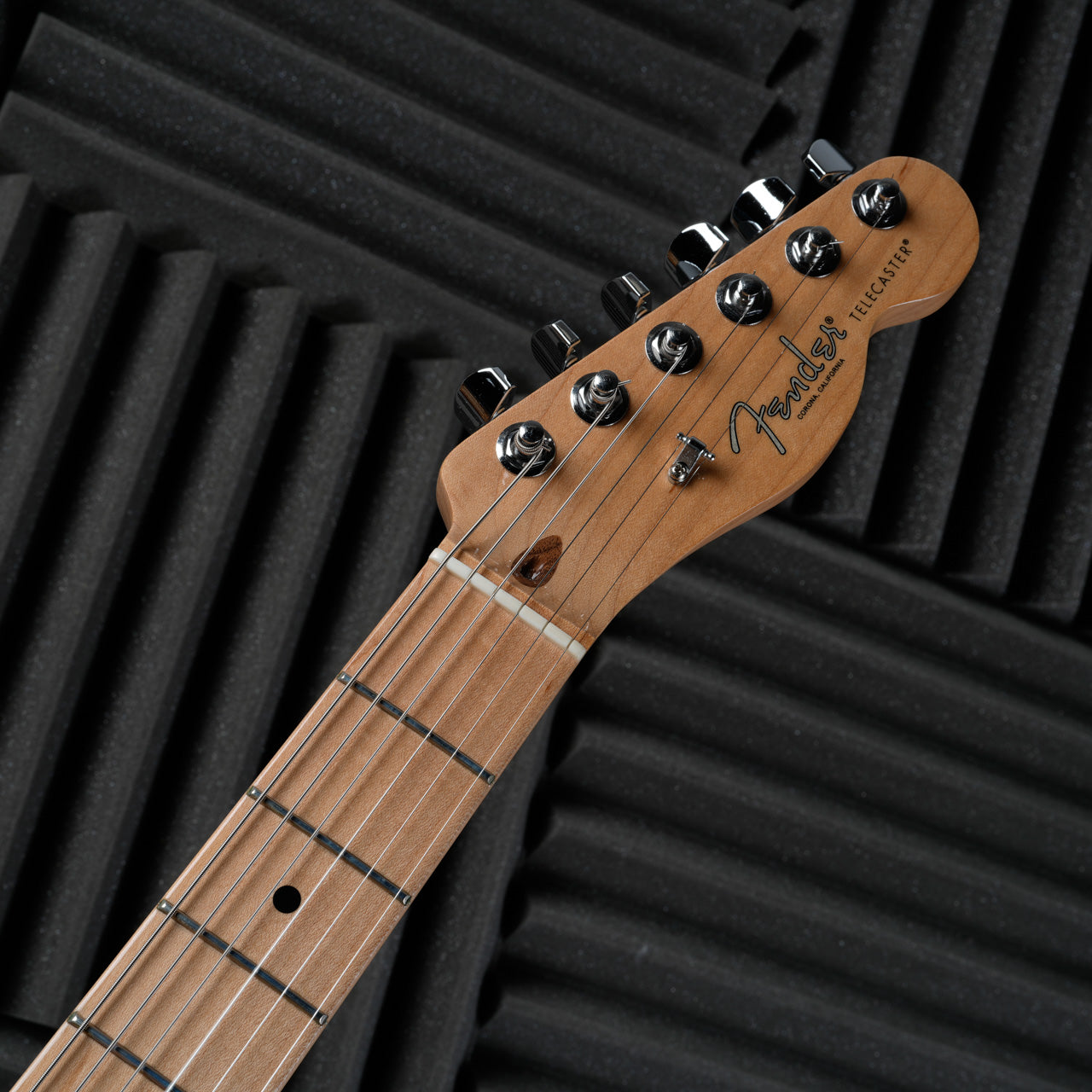 Fender American Professional Telecaster with Maple Fretboard 2017 - 2019 - Natural