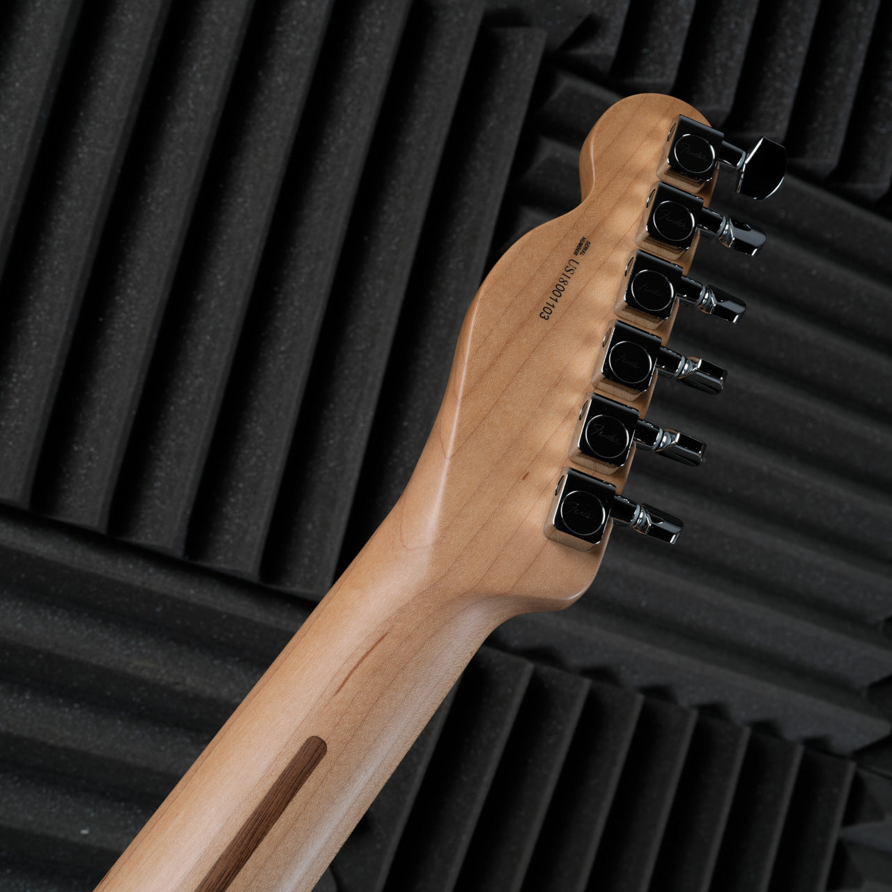 Fender American Professional Telecaster with Maple Fretboard 2017 - 2019 - Natural