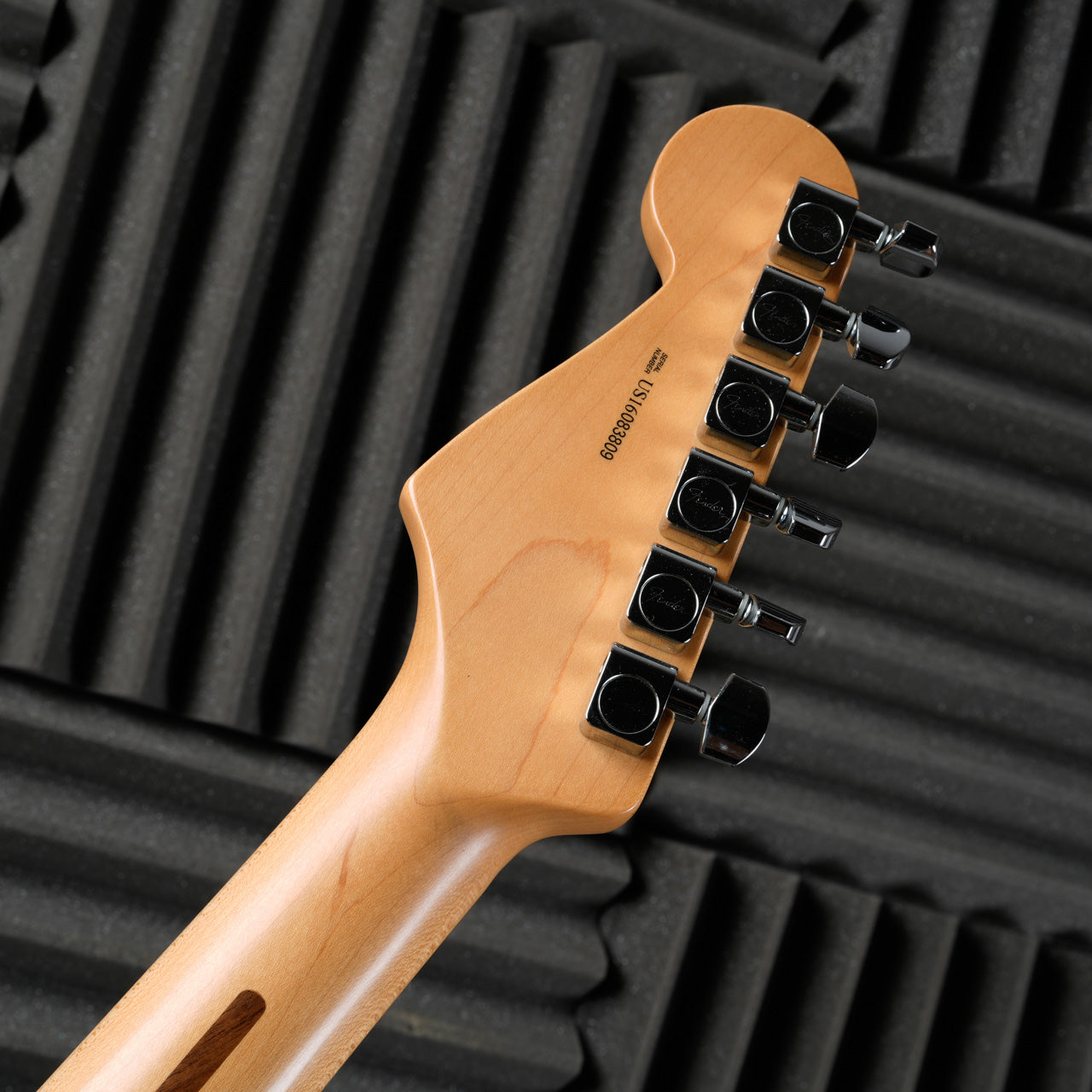 Fender American Professional Stratocaster with Maple Fretboard 2017 - Black