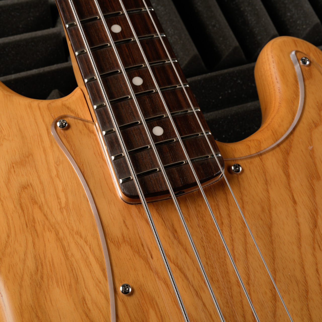 Fender PB-70 Precision Bass Reissue MIJ - Vintage Natural