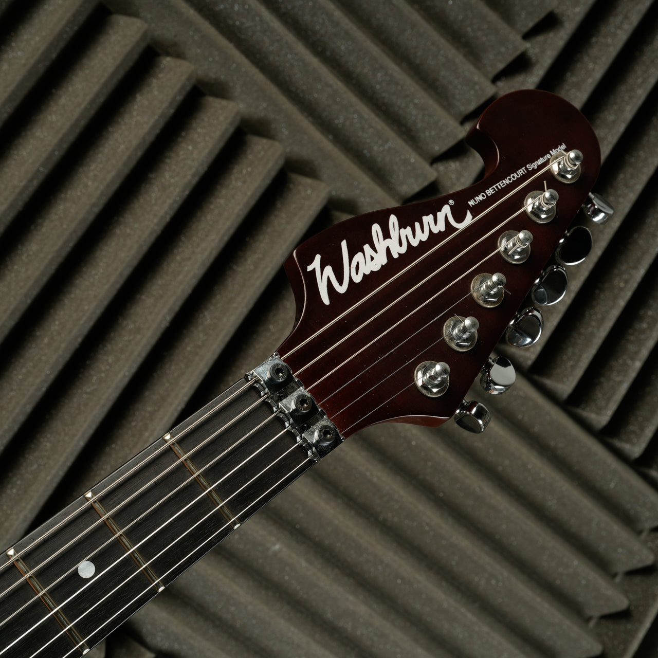 Washburn USA N4 2001 - Padauk Stain