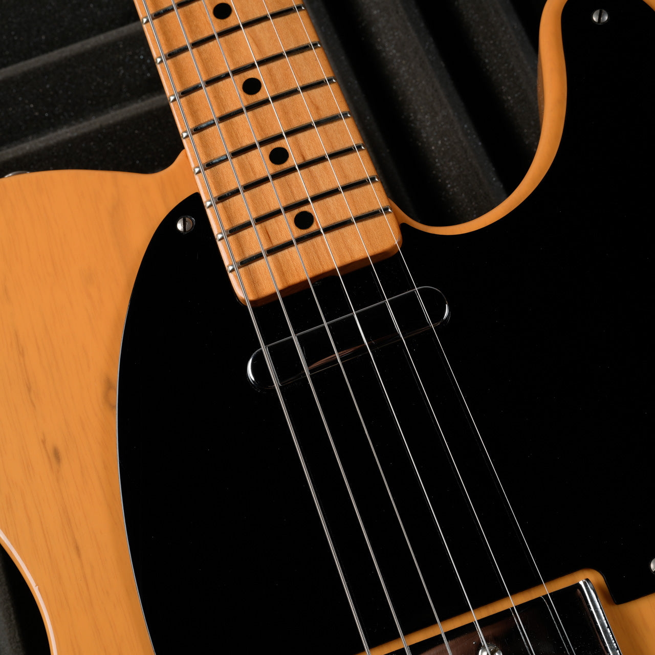 Fender American Vintage '52 Telecaster 2000s - Butterscotch Blonde