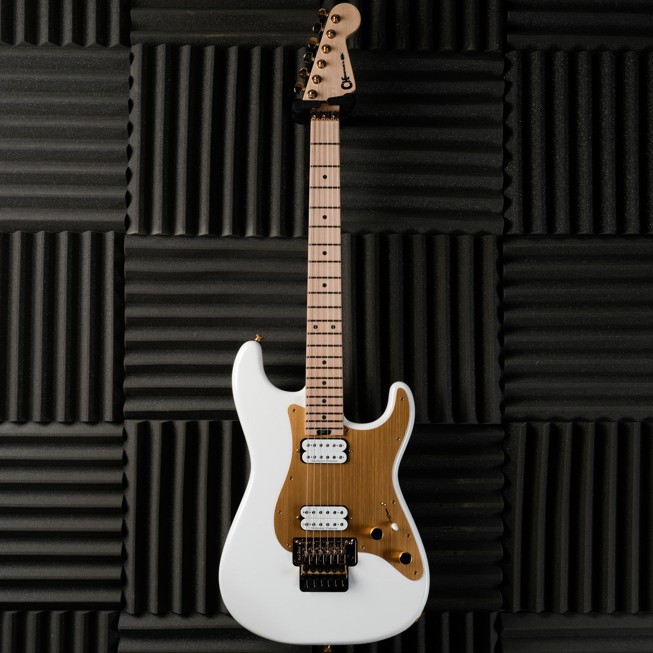 Charvel Pro-Mod So-Cal Style 1 HH FR M 2023 - Snow White / Gold Pickguard
