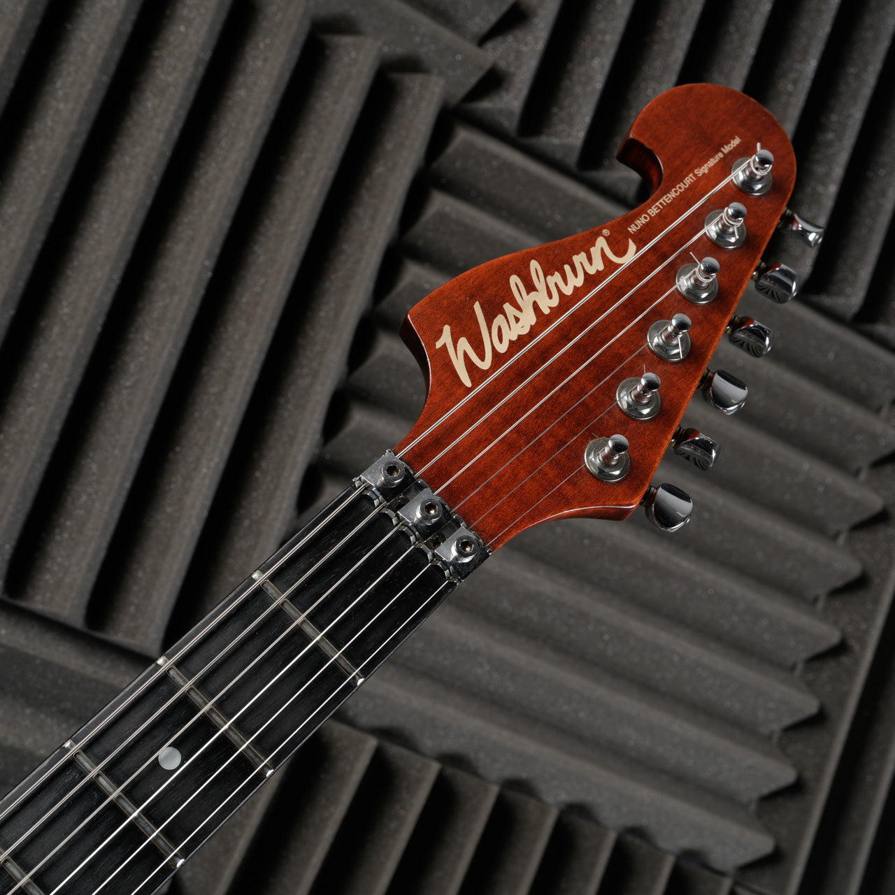 Washburn USA N4 1995 - Padauk Stain