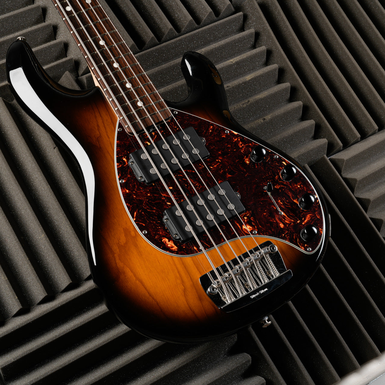 Ernie Ball Music Man StingRay 5 HH with Rosewood Fretboard 2016 - Tobacco Burst