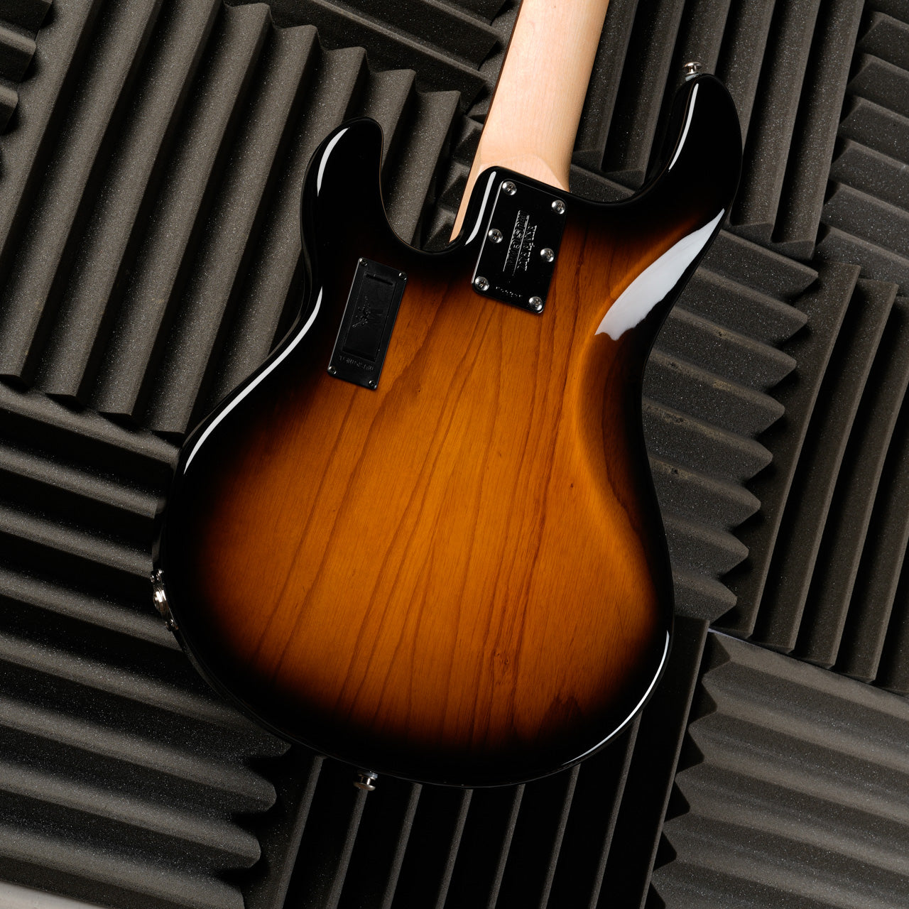 Ernie Ball Music Man StingRay 5 HH with Rosewood Fretboard 2016 - Tobacco Burst