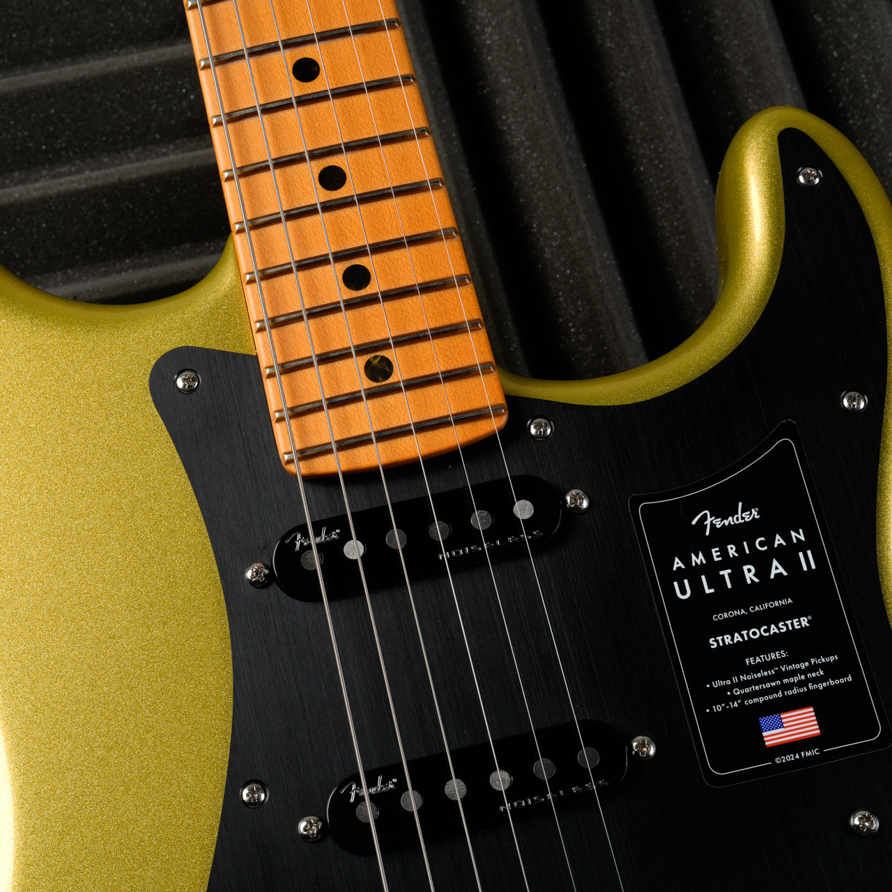 Fender American Ultra II Stratocaster with Maple Fretboard 2024 - Solar Flare