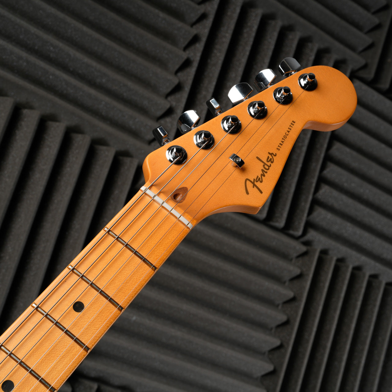 Fender American Ultra II Stratocaster with Maple Fretboard 2024 - Solar Flare