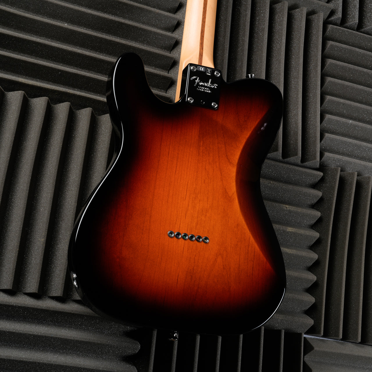 Fender American Standard Telecaster with Maple Fretboard 2012 - 3-Color Sunburst