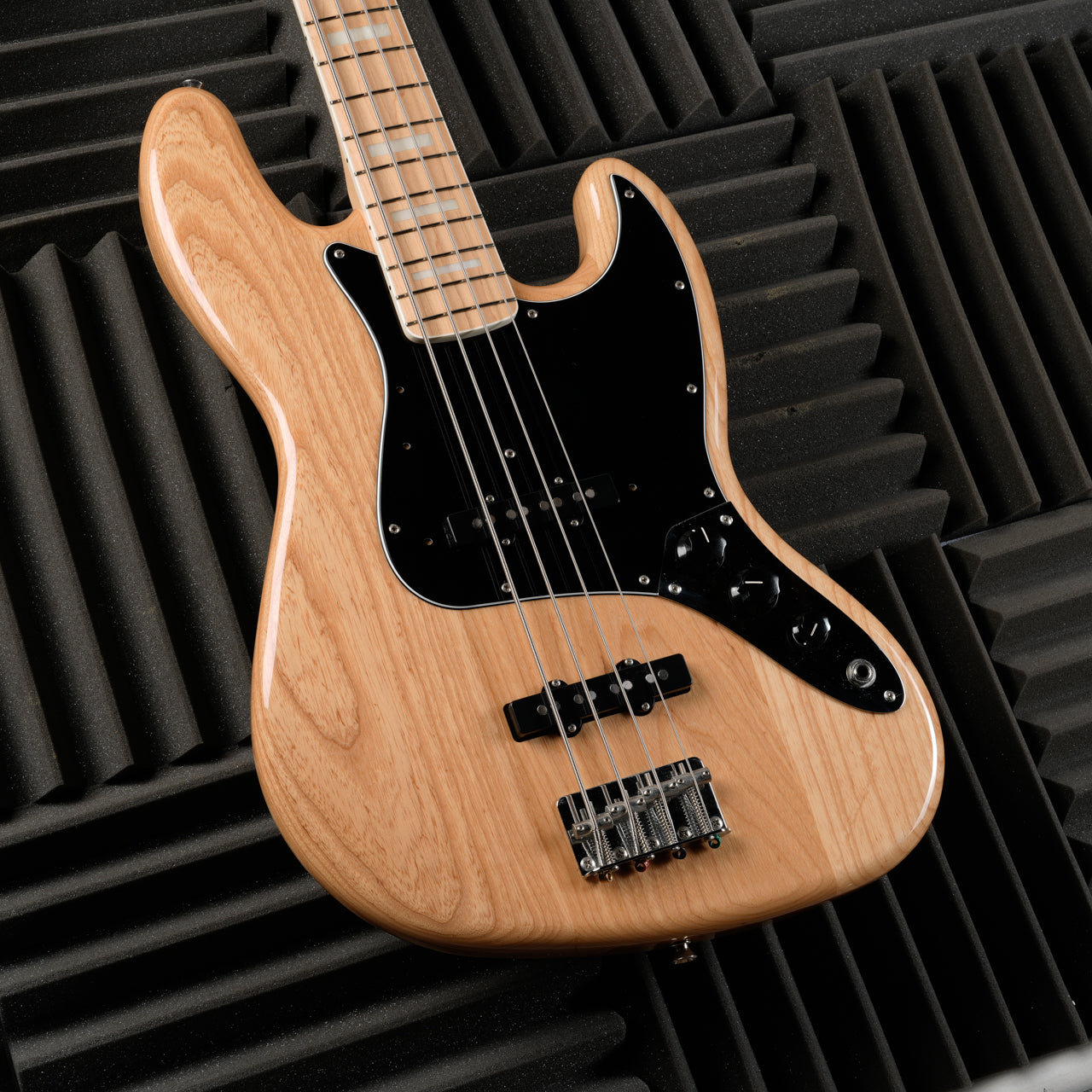 Fender MIJ Traditional II '70s Jazz Bass 2022 - Natural