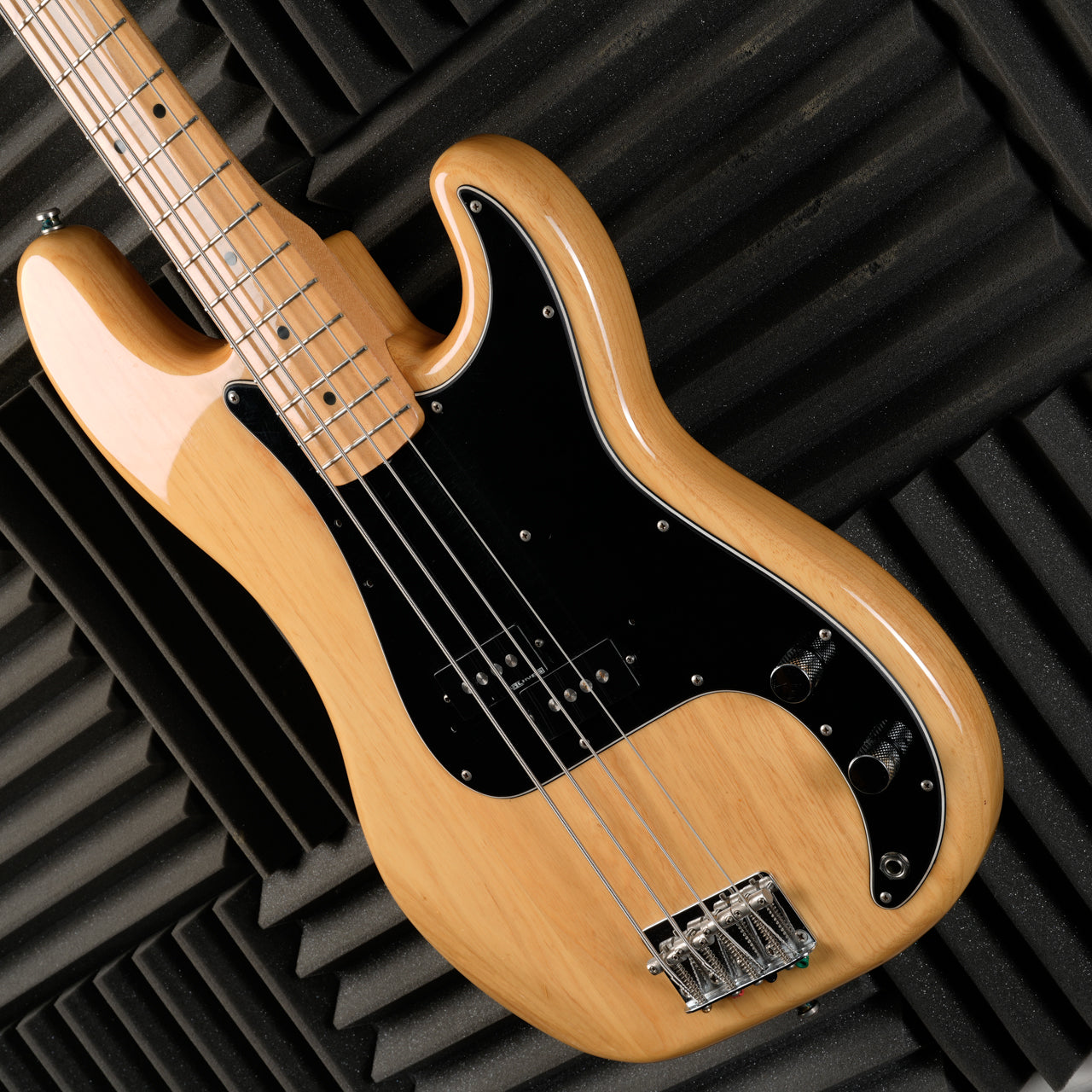 Fender PB-70 Precision Bass Reissue CIJ - 1999/2002 - Natural