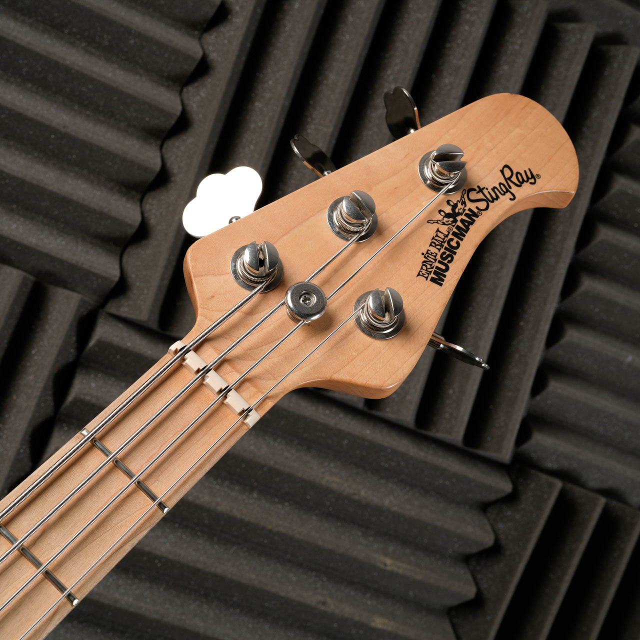 Ernie Ball Music Man StingRay 4 HS with Maple Fretboard 2006 - Natural Gloss