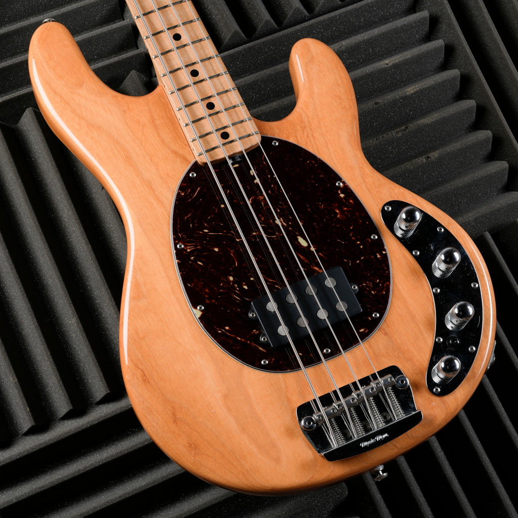 Ernie Ball Music Man StingRay 4 H with Maple Fretboard 2011 - Natural