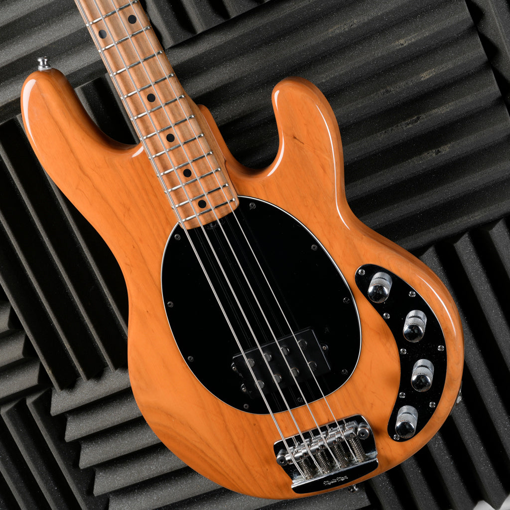 Ernie Ball Music Man StingRay 4 H with Maple Fretboard 2004 - Natural