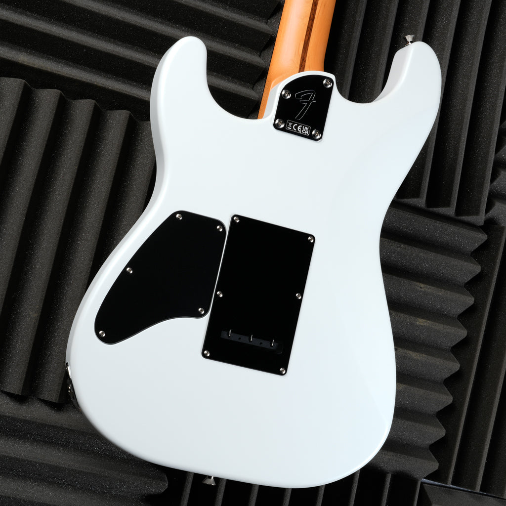 Fender MIJ Elemental Stratocaster 2023 - Nimbus White