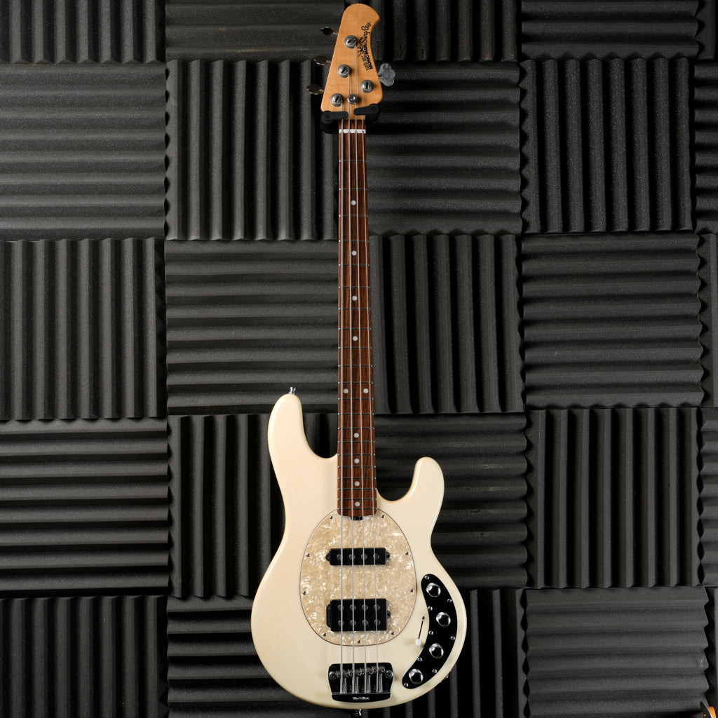 Ernie Ball Music Man StingRay 4 HS with Rosewood Fretboard 2006 - White