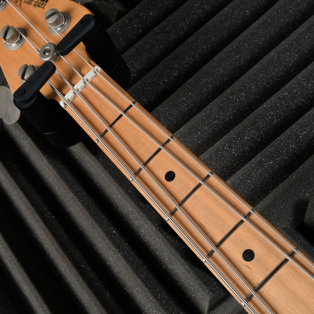 Ernie Ball Music Man StingRay 4 H with Maple Fretboard 2007 - Black