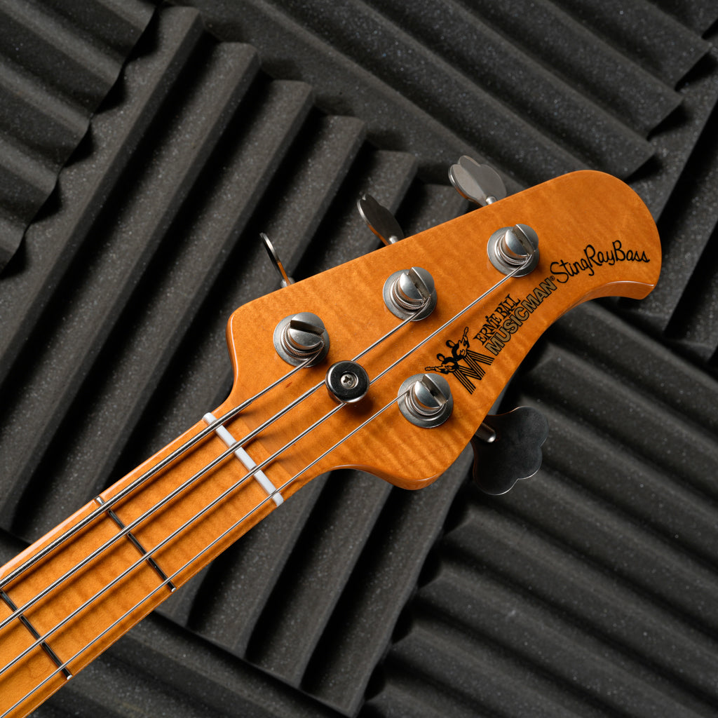 Ernie Ball Music Man Classic StingRay 4 with Maple Fretboard 2010 - Powder Blue