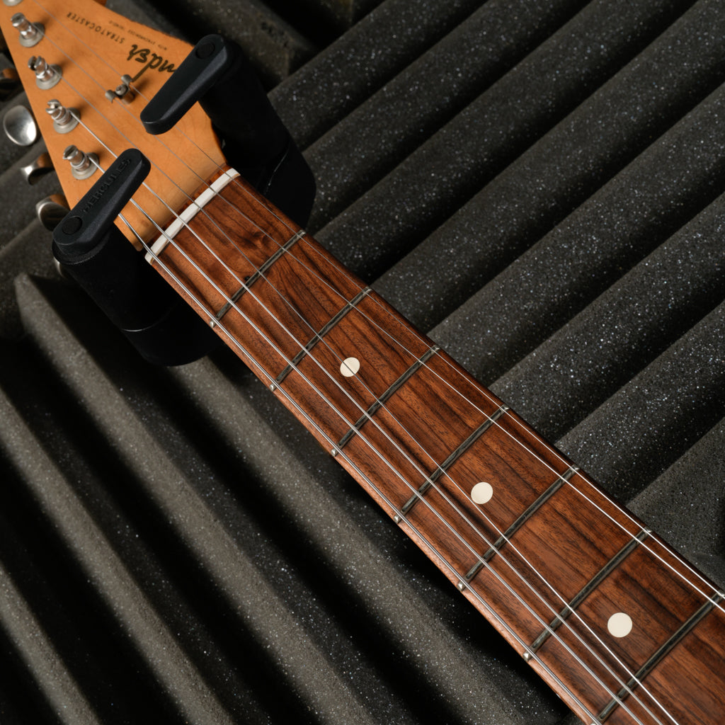 Fender CME Exclusive Road Worn '60s Stratocaster 2020 - Vintage White