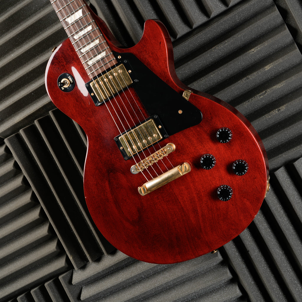 Gibson Les Paul Studio with Gold Hardware - 2009 - Wine Red