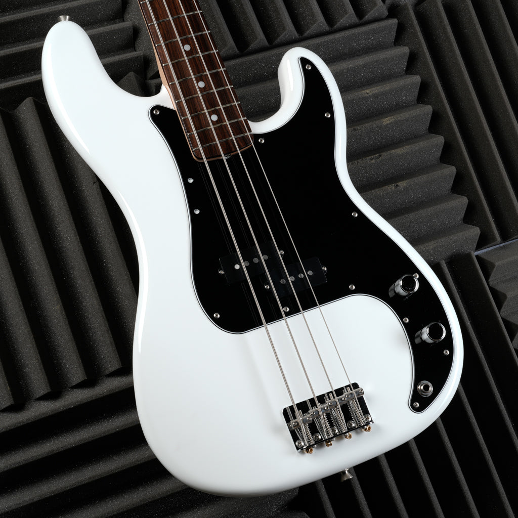 Fender MIJ Traditional II '70s Precision Bass 2023 - Arctic White