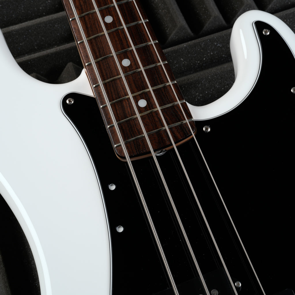 Fender MIJ Traditional II '70s Precision Bass 2023 - Arctic White