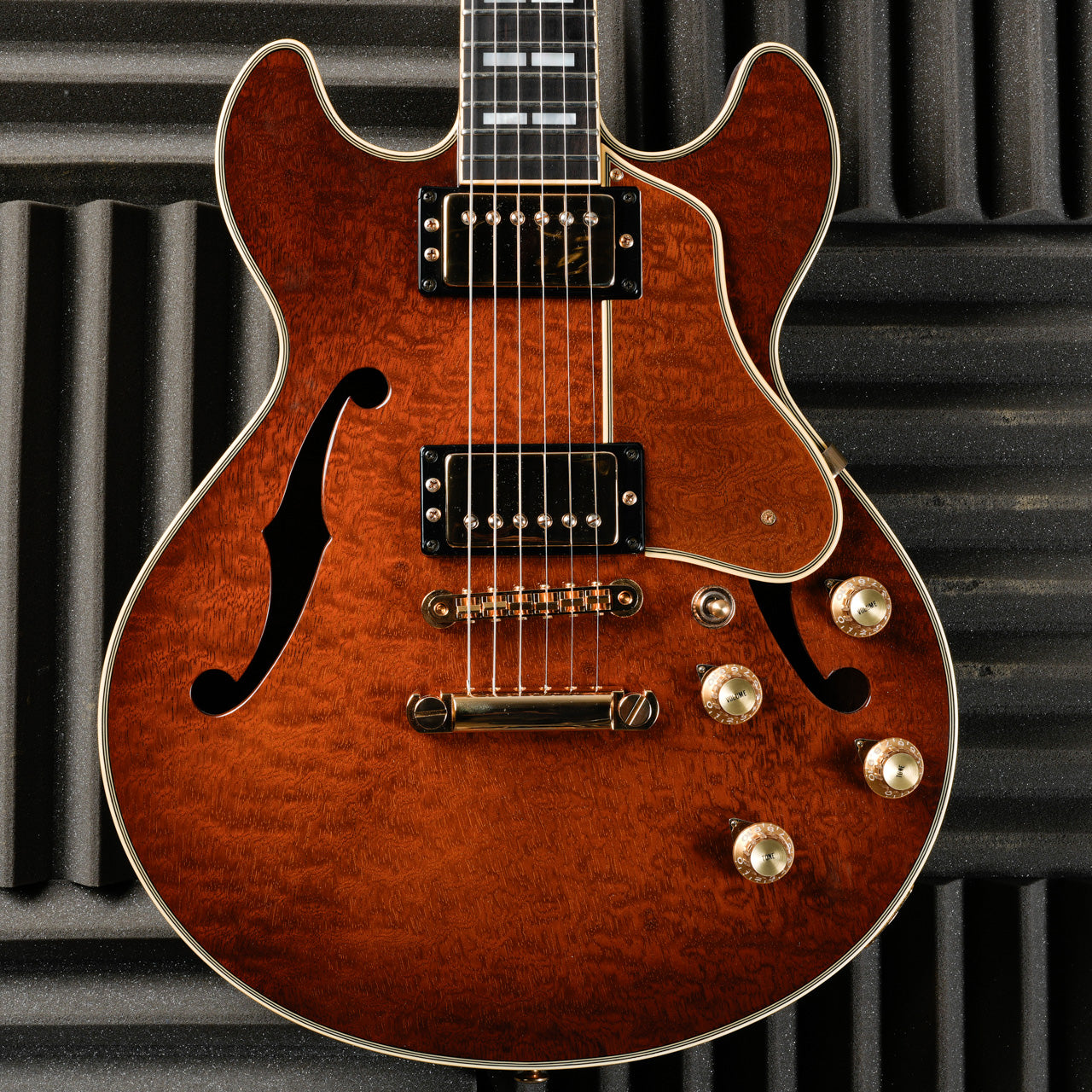 Yamaha Guitars