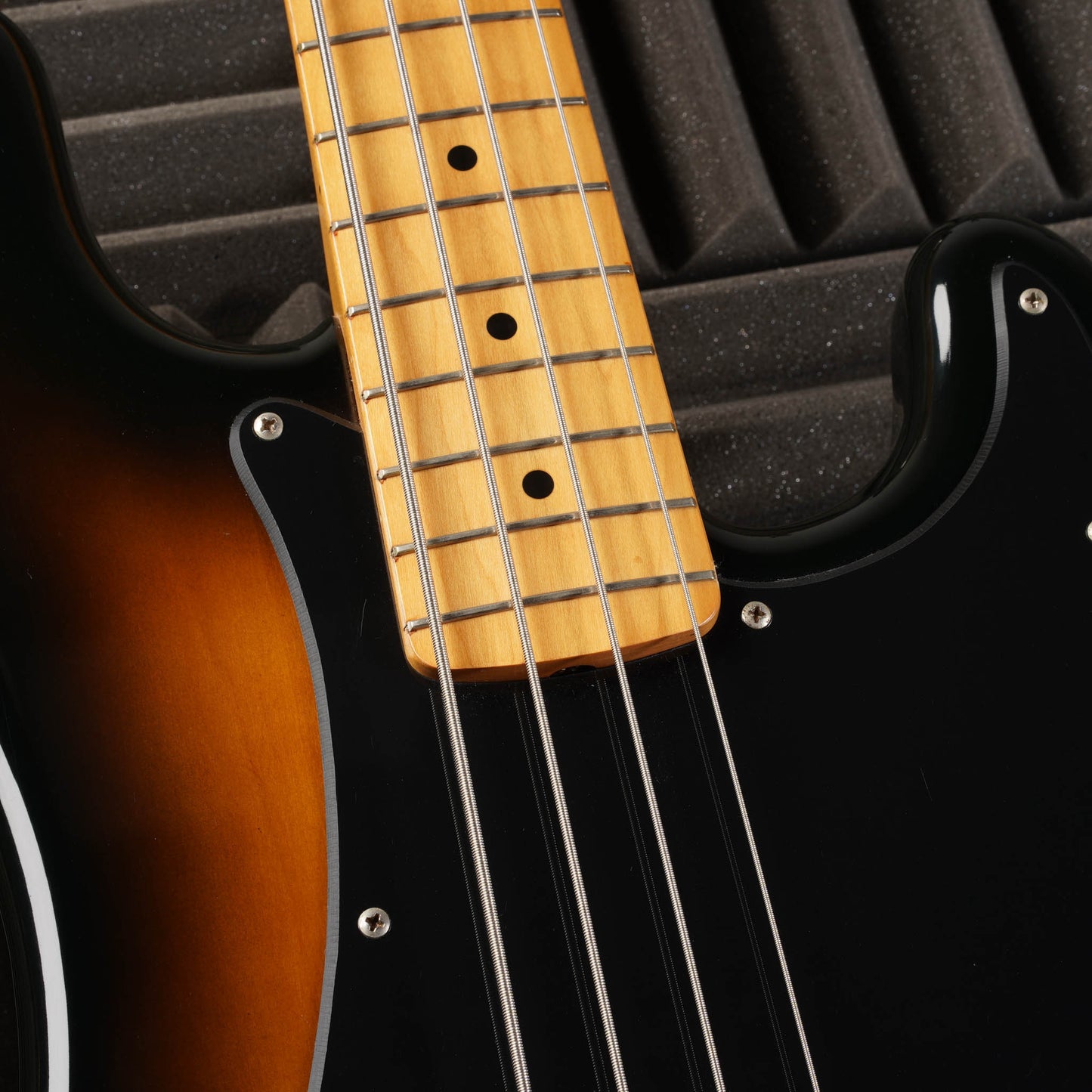 Fender PB-57 Precision Bass Reissue MIJ - 1991 - Sunburst