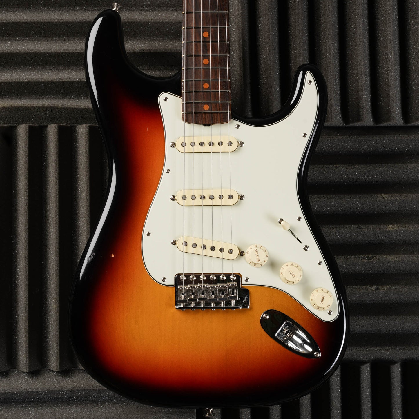 Fender American Vintage II '61 Stratocaster 2023 - 3-Color Sunburst