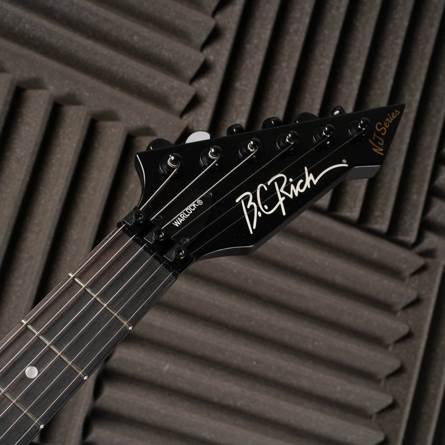 B.C. Rich Custom Shop Stranger Things “Eddie's” NJ Warlock 2022 - Relic Crackle