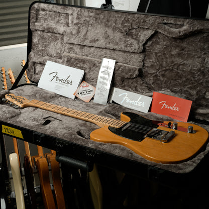 Fender American Professional Telecaster with Maple Fretboard 2017 - Butterscotch Blonde