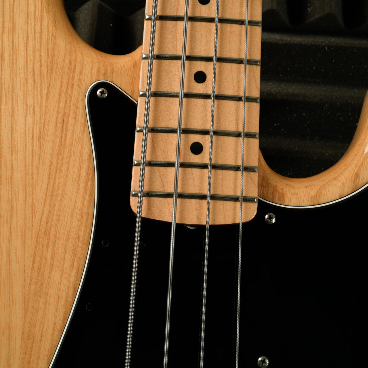 Fender PB-70 Precision Bass Reissue MIJ - 2004 - Vintage Natural