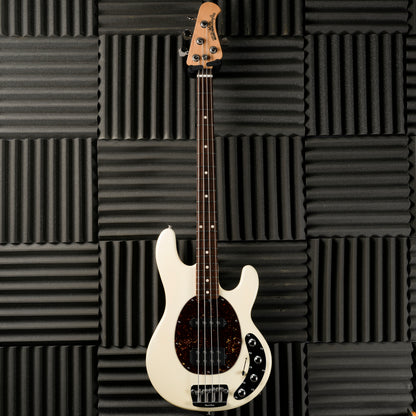 Ernie Ball Music Man StingRay 4 HS with Rosewood Fretboard 2006 - White