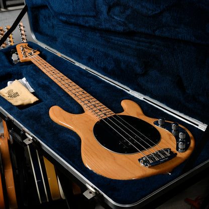 Ernie Ball Music Man StingRay 4 H with Maple Fretboard 2000 - Natural Gloss